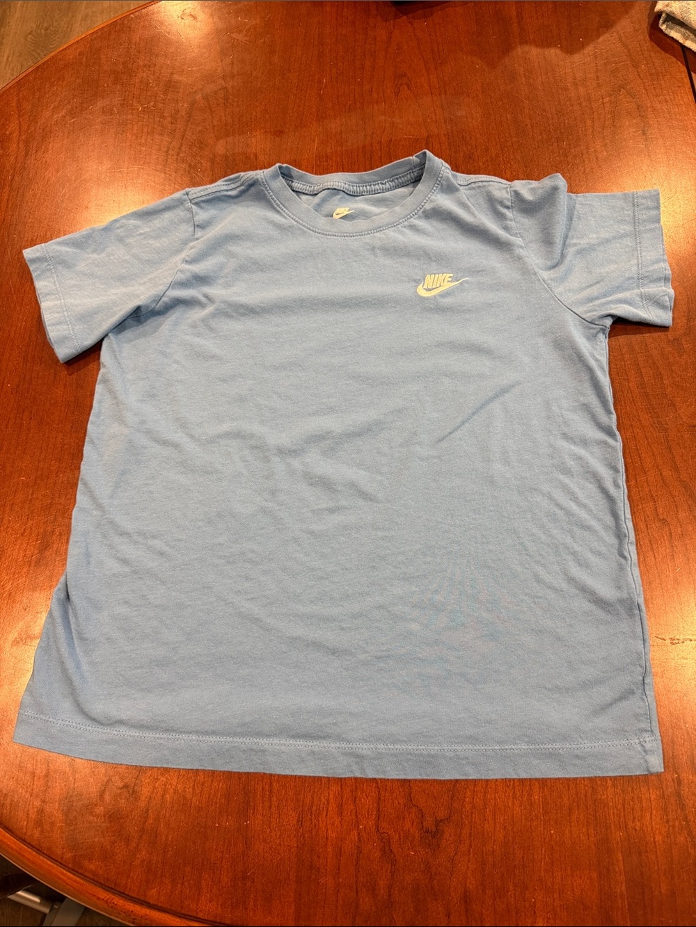 Boys Nike Powder Blue Short Sleeve Tee with Small Chest Swoosh Size XL